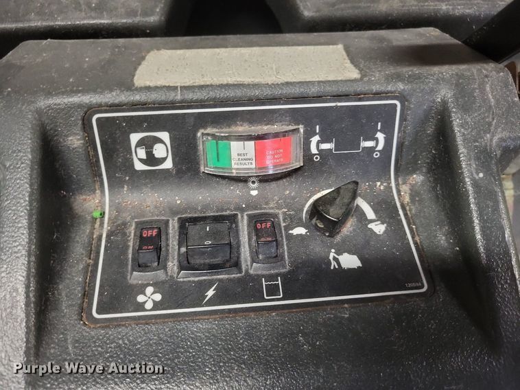 image for item MI9954 Floor scrubbers