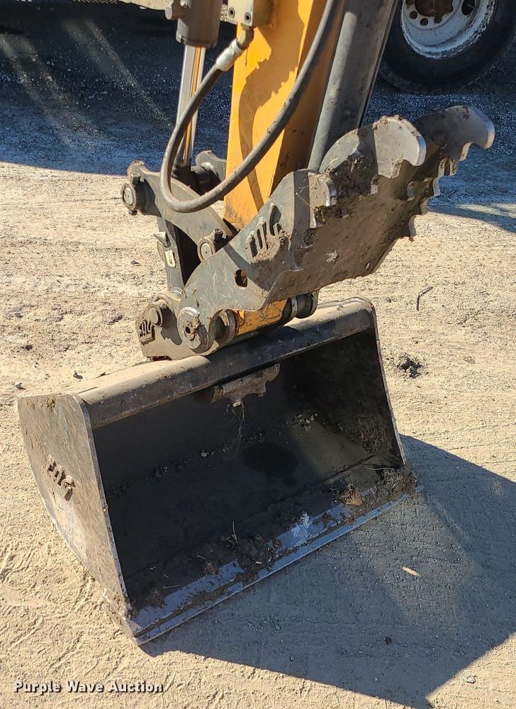 image for item MQ9658 2018 Case CX37C mini excavator