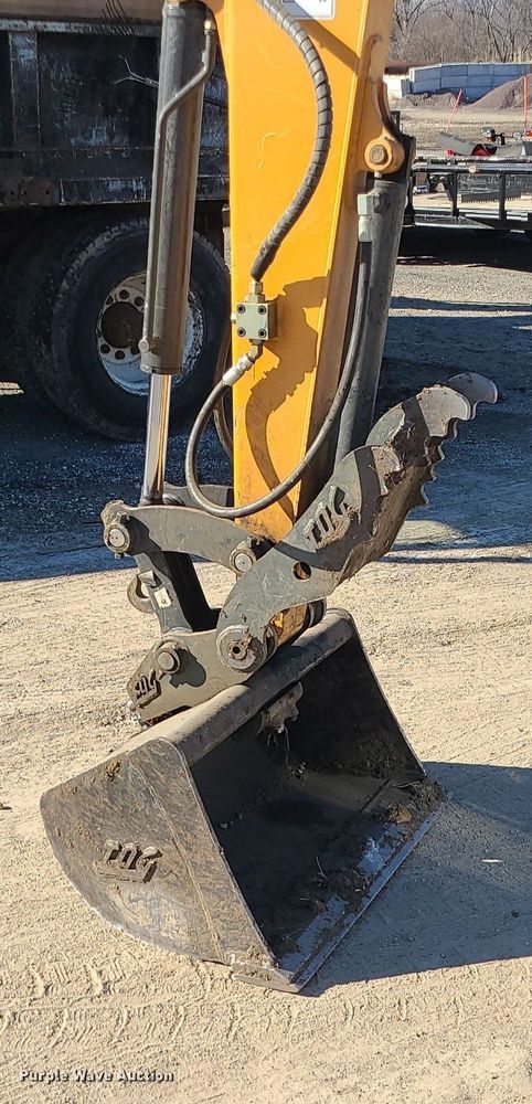 image for item MQ9658 2018 Case CX37C mini excavator