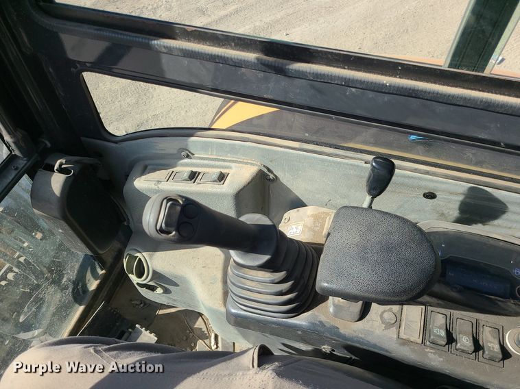 image for item MQ9658 2018 Case CX37C mini excavator