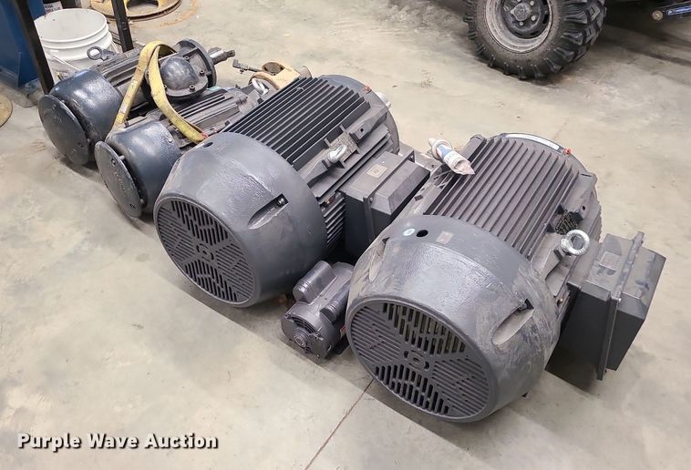 image for item MQ9660 (6) electric motors