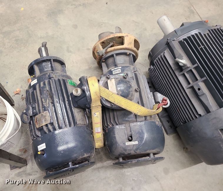 image for item MQ9660 (6) electric motors