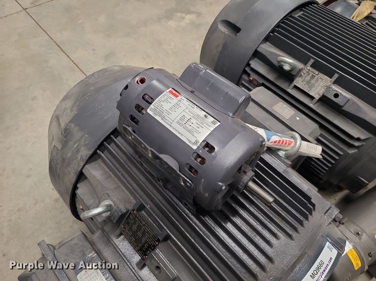 image for item MQ9660 (6) electric motors