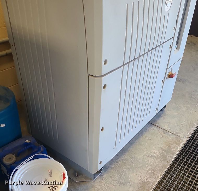 image for item MQ9668 (2) Miox Rio-H5 mixed oxidant generators