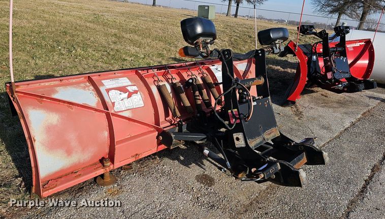 image for item NE9537 Boss RT3  snow plow