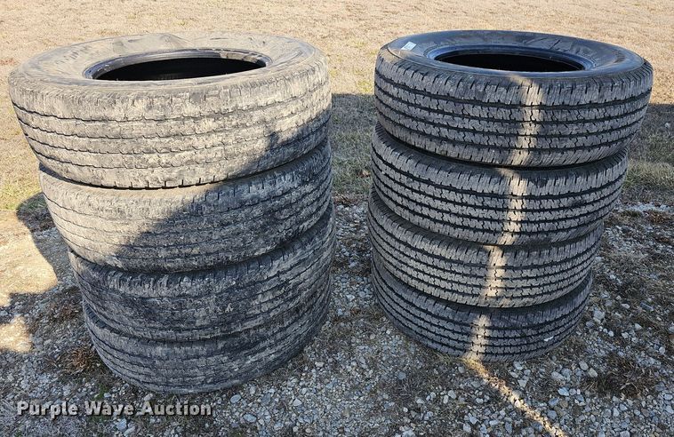 image for item NE9538 (8) Firestone 245/75R17 tires