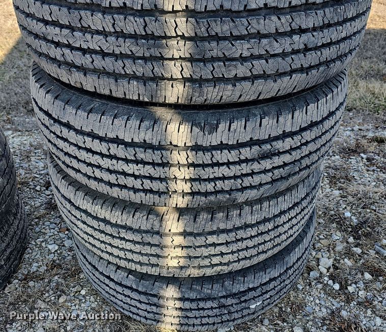 image for item NE9538 (8) Firestone 245/75R17 tires