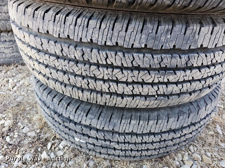 image for item NE9538 (8) Firestone 245/75R17 tires