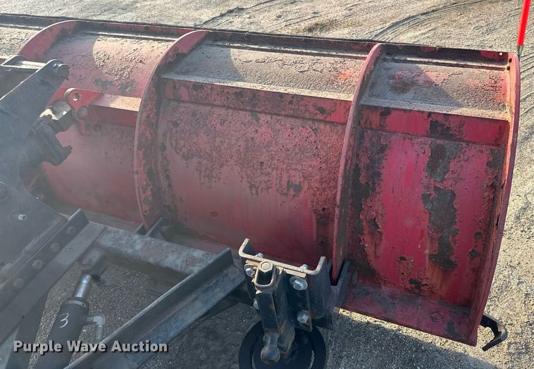 image for item NF9338 1995 Ford L8000 dump truck