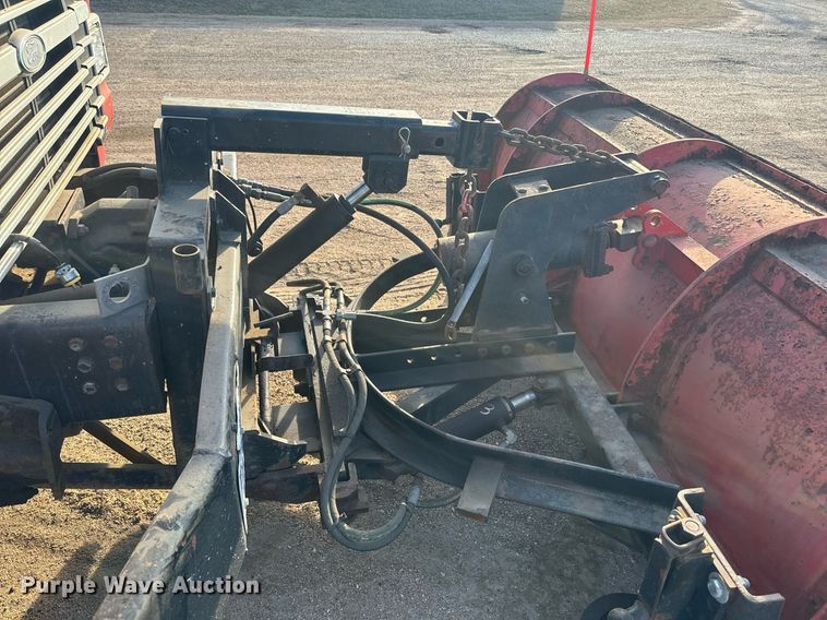 image for item NF9338 1995 Ford L8000 dump truck