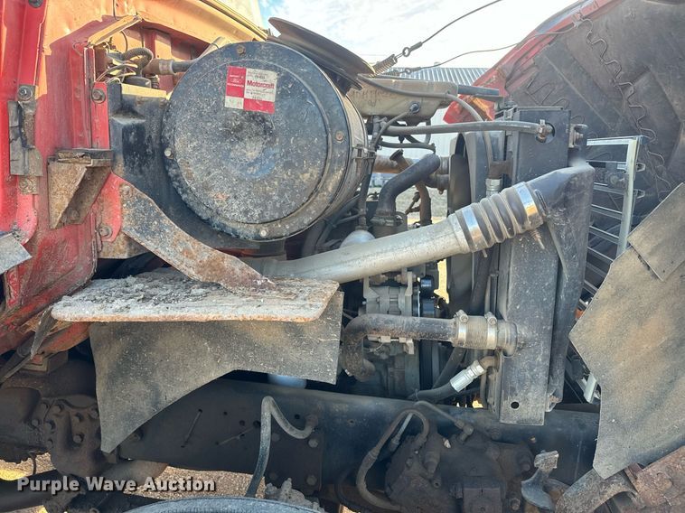 image for item NF9338 1995 Ford L8000 dump truck