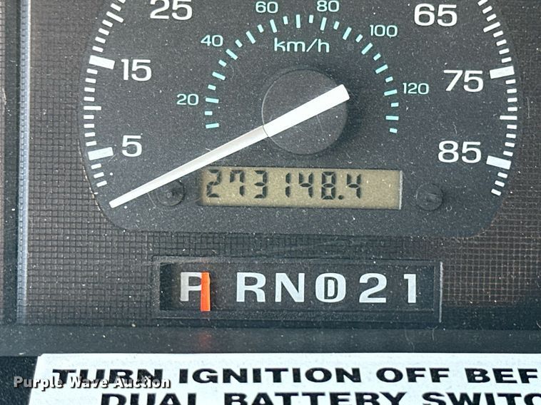 image for item NJ9368 1996 Ford F350 ambulance