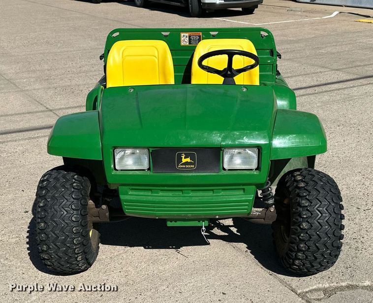 image for item NJ9369 2002 John Deere Gator 6x4 utility vehicle