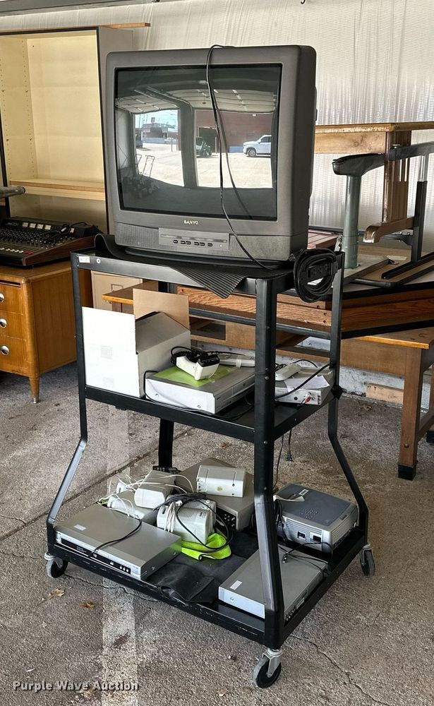 image for item NJ9370 Electronics