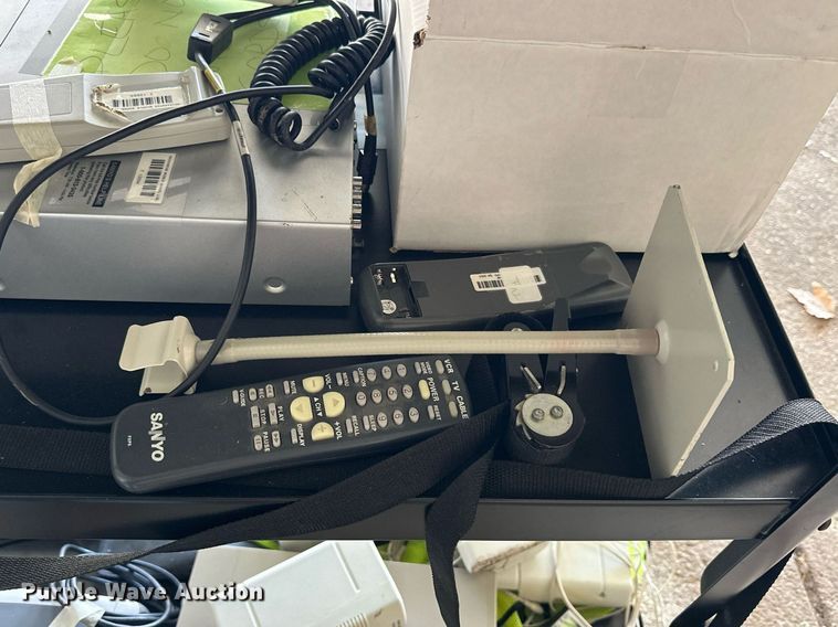 image for item NJ9370 Electronics