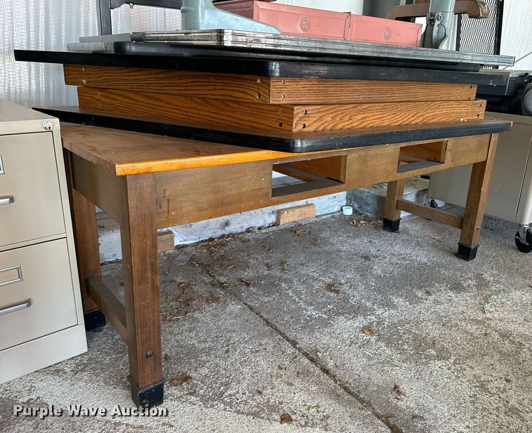 image for item NJ9370 Electronics