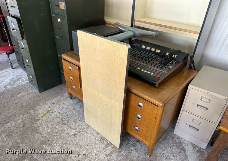 image for item NJ9370 Electronics