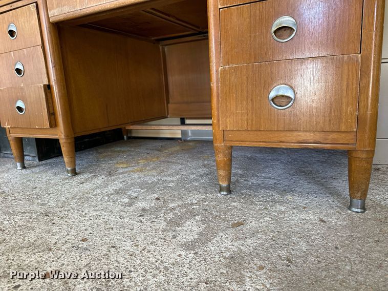 image for item NJ9370 Electronics