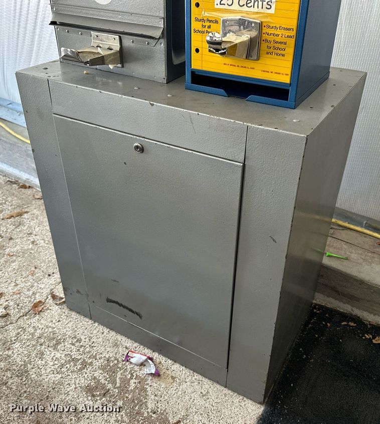 image for item NJ9370 Electronics