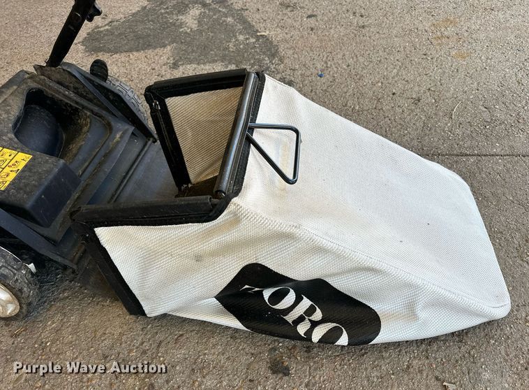 image for item NJ9371 (2) Push Mowers