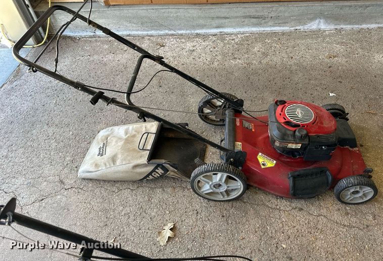 image for item NJ9371 (2) Push Mowers