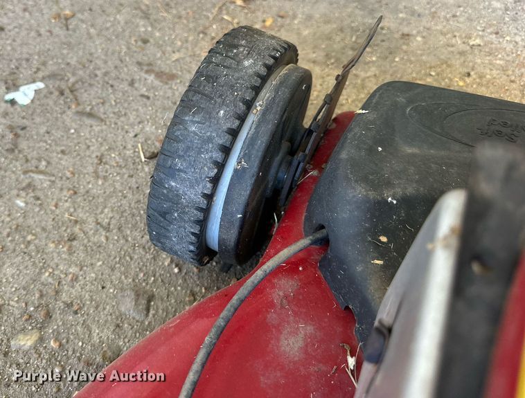 image for item NJ9371 (2) Push Mowers