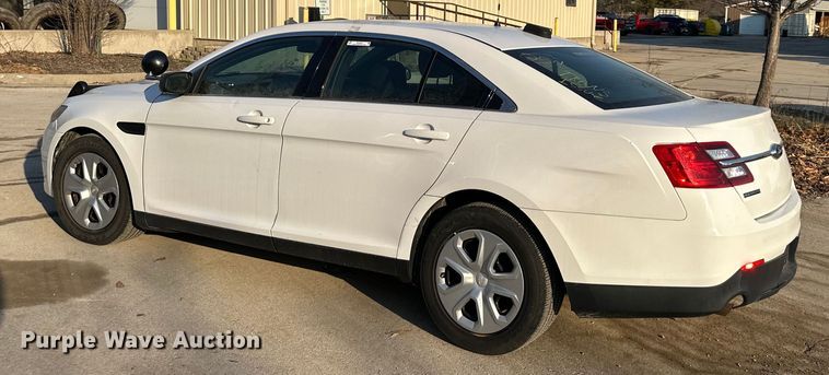 image for item NL9375 2013 Ford Taurus Police Interceptor 