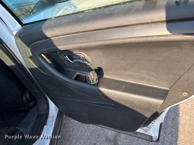 image for item NL9375 2013 Ford Taurus Police Interceptor 