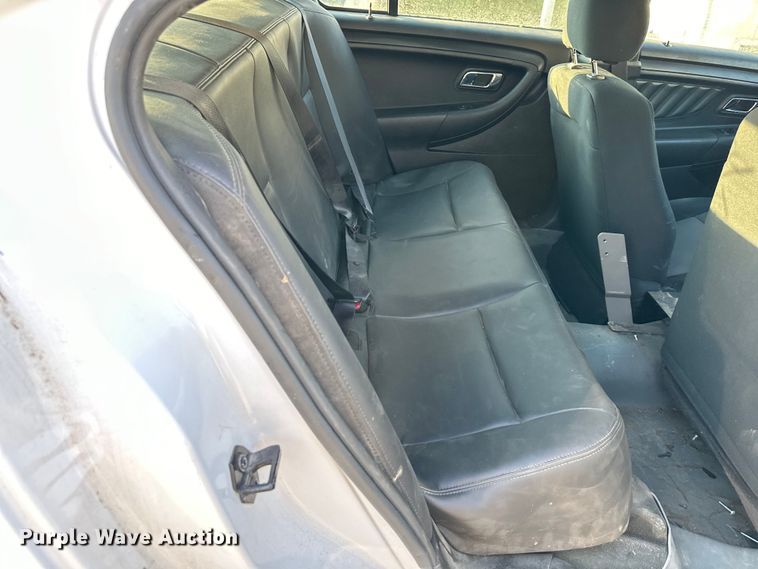 image for item NL9375 2013 Ford Taurus Police Interceptor 