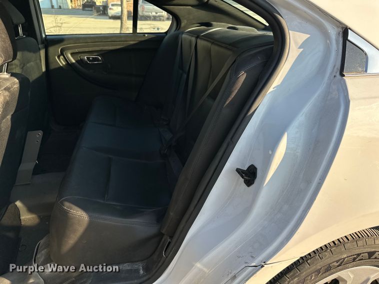 image for item NL9375 2013 Ford Taurus Police Interceptor 