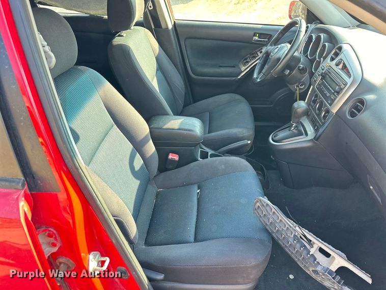 image for item NL9378 2006 Toyota Matrix XR 