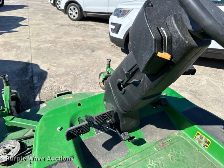 image for item NL9383 John Deere 1570 ZTR lawn mower