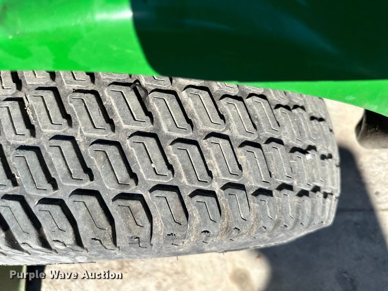 image for item NL9383 John Deere 1570 ZTR lawn mower