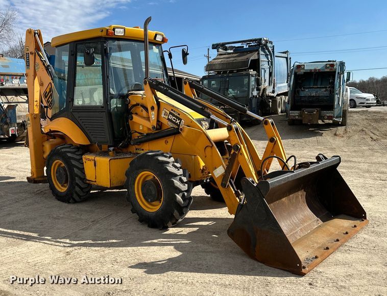 image for item NL9385 2009 JCB 2CX backhoe