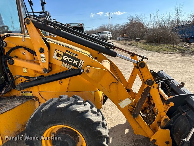 image for item NL9385 2009 JCB 2CX backhoe