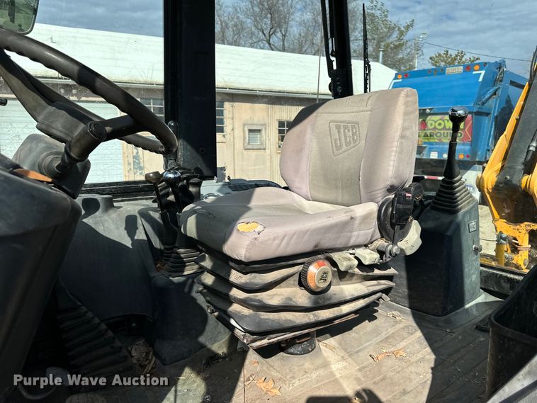 image for item NL9385 2009 JCB 2CX backhoe