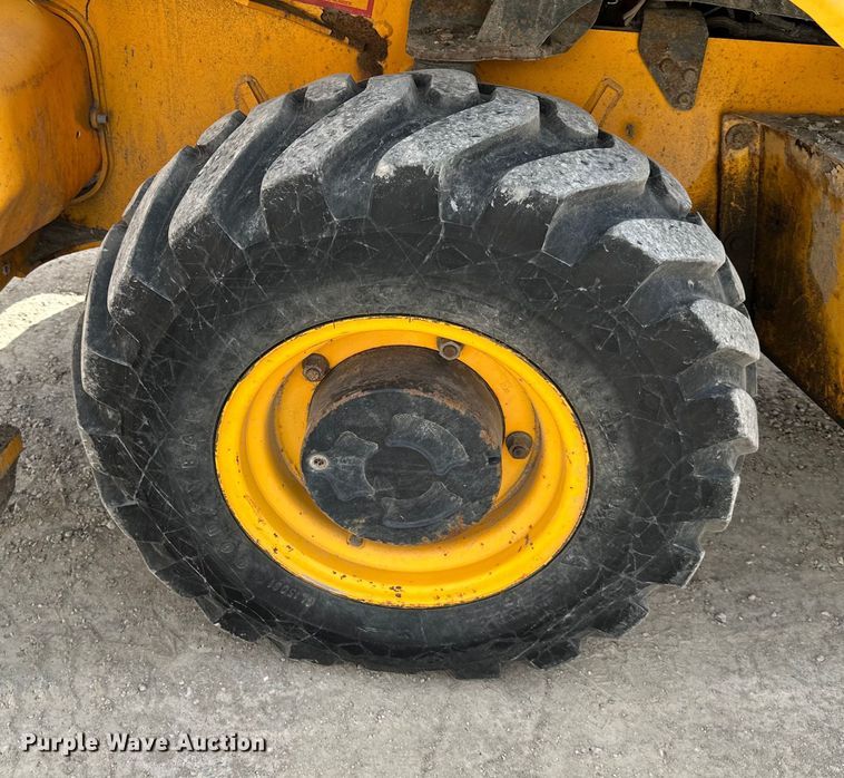 image for item NL9385 2009 JCB 2CX backhoe