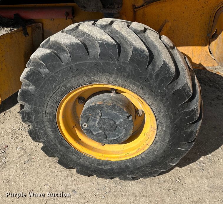 image for item NL9385 2009 JCB 2CX backhoe