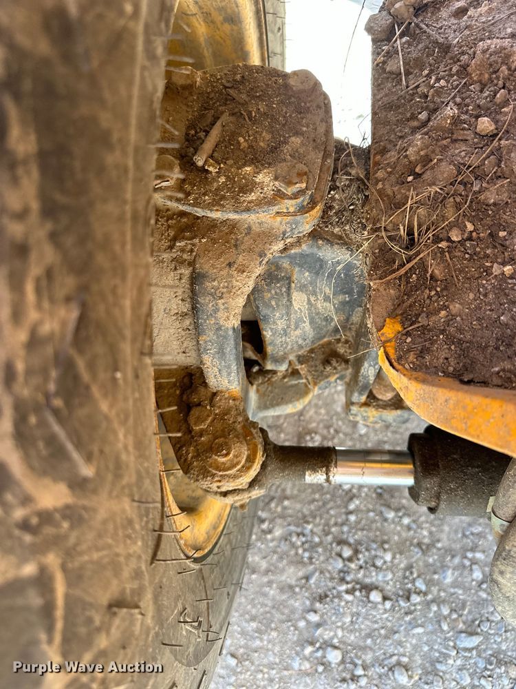 image for item NL9385 2009 JCB 2CX backhoe