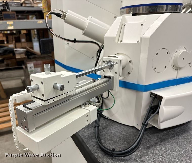 image for item NU9392 Zeiss Sigma VP 01-54 field emission scanning electron microscope