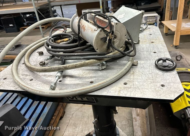 image for item NU9394 MTS seismic simulation system