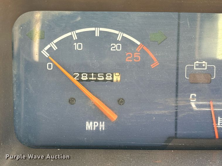 image for item NU9400 1996 Daihatsu  S80LP-JTRK mini truck