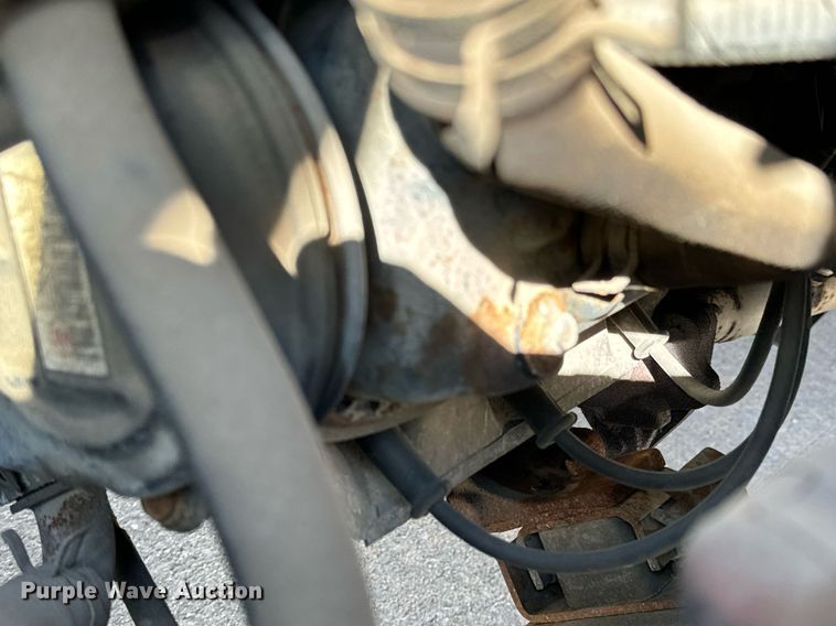 image for item NU9400 1996 Daihatsu  S80LP-JTRK mini truck