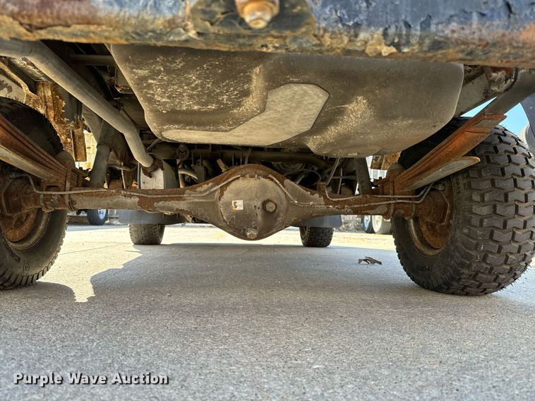 image for item NU9400 1996 Daihatsu  S80LP-JTRK mini truck