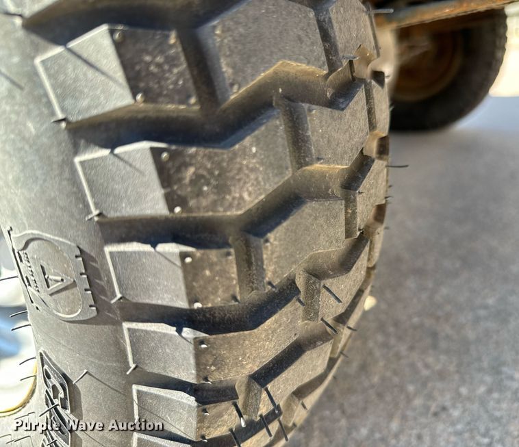 image for item NU9400 1996 Daihatsu  S80LP-JTRK mini truck