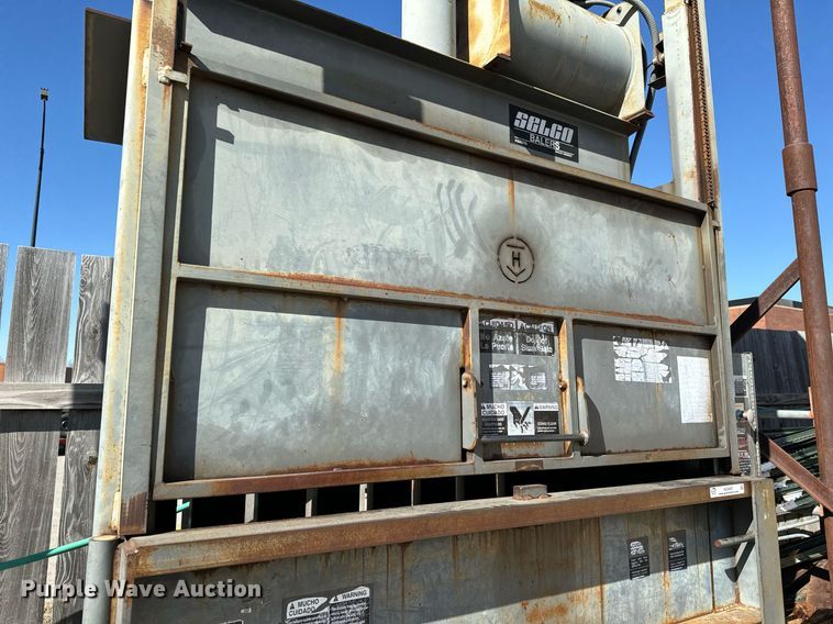 image for item NU9401 Selco Balers V1-5 cardboard baler