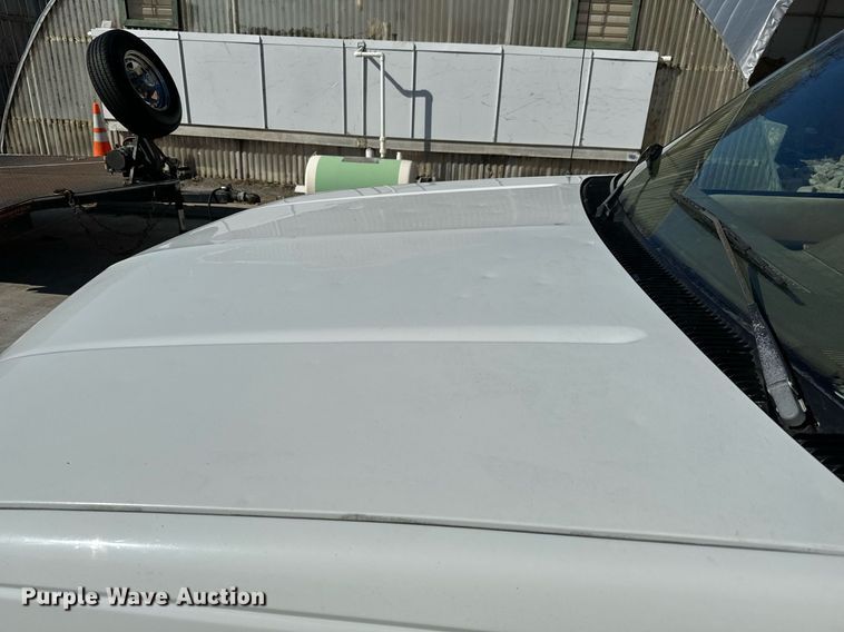 image for item NU9402 1994 Chevrolet  2500 SUV