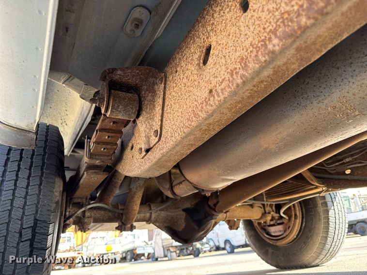 image for item NU9402 1994 Chevrolet  2500 SUV