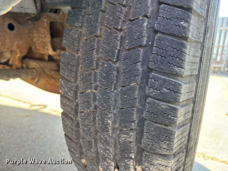 image for item NU9402 1994 Chevrolet  2500 SUV