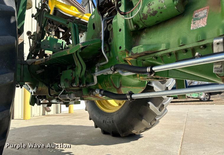 image for item NU9413 1991 John Deere 2555 tractor